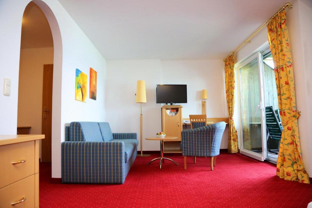 Deluxe Double Room Lake View